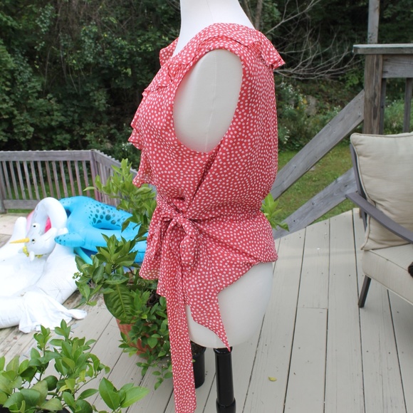 Max Studio Wrap Top Blouse - Picture 2 of 8